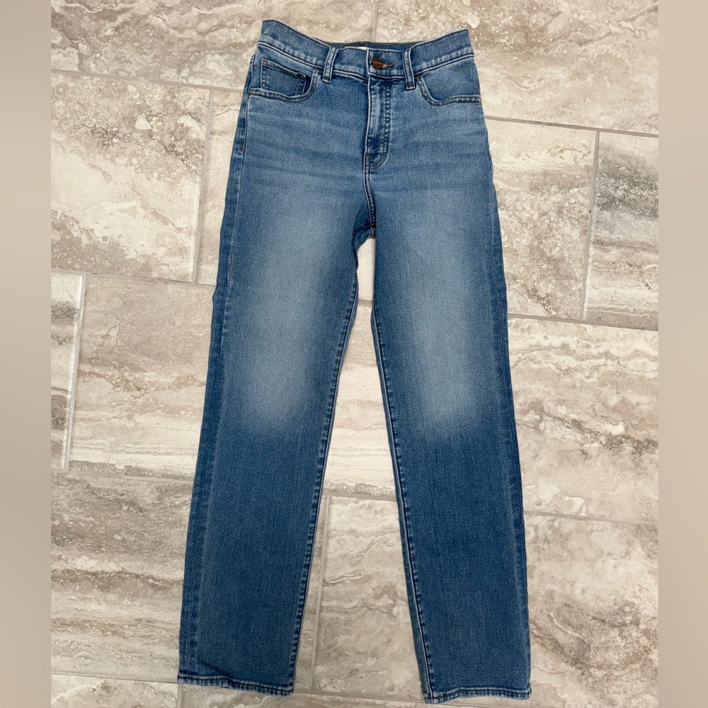 Up West women’s mid rise relaxed denim